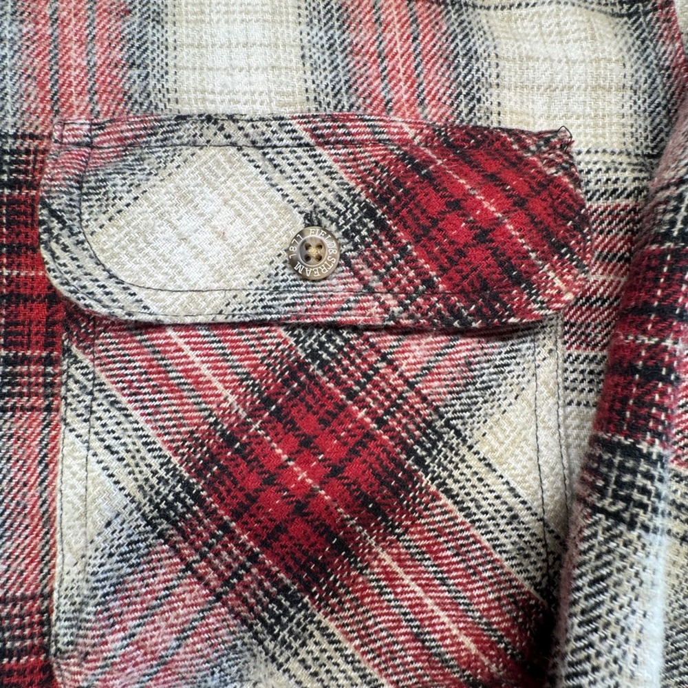 Field & Stream Flannel Shirt Mens M Red Plaid Button Down Heavy Cotton Outdoor - Picture 2 of 10